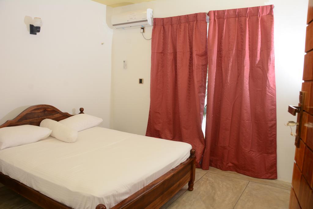 Hotel Tobiko Trincomalee Dış mekan fotoğraf