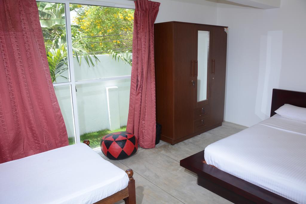 Hotel Tobiko Trincomalee Dış mekan fotoğraf